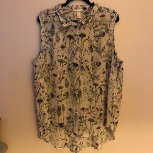 H&M Sleeveless Button Up